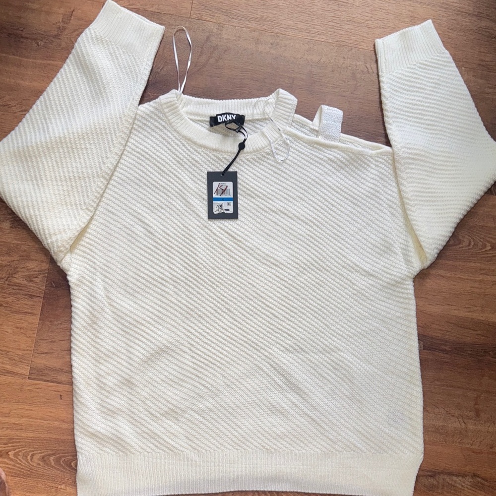 DKNY Women's Cream Crewneck Sweater